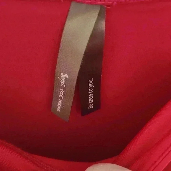 Penningtons Red  Nylon/Elastane Adjustable Tank Top Size 1x - Picture 8 of 9